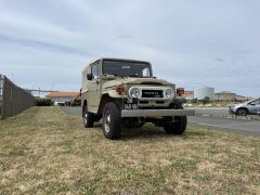 Louer une TOYOTA Landcruiser de de 1979 (Photo 2)