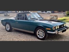 TRIUMPH Stag de 1974 en location pour mariage en Dordogne