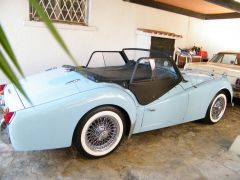 Louer une Triumph TR3 A de de 1959 (Photo 1)