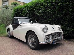 Louer une TRIUMPH TR3 A de de 1960 (Photo 2)