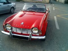 TRIUMPH TR4 (Photo 1) TRIUMPH TR4 (Photo 1)