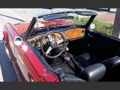 Louer une TRIUMPH TR6 de de 1973 (Photo 4)