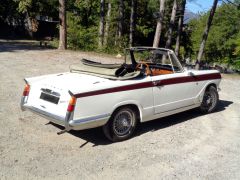 Louer une TRIUMPH Vitesse 6 de de 1963 (Photo 2)