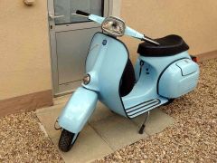 Louer une VESPA 150 Sprint de de 1969 (Photo 2)