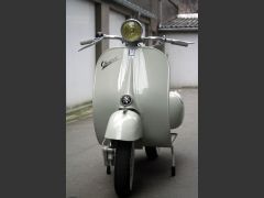 Louer une VESPA ACMA 125 de de 1957 (Photo 4)