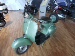 Louer une VESPA Acma de de 1953 (Photo 3)