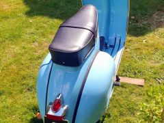 Louer une VESPA Acma de de 1961 (Photo 4)