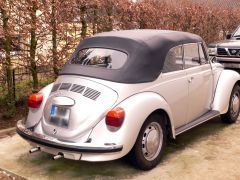 Louer une VOLKSWAGEN Coccinelle 1303  de de 1975 (Photo 3)