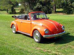 Louer une VOLKSWAGEN Coccinelle 1303 de de 1973 (Photo 2)