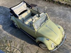 Louer une VOLKSWAGEN Coccinelle de de 1965 (Photo 3)