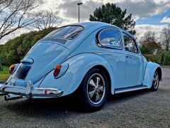 Louer une VOLKSWAGEN Coccinelle de de 1966 (Photo 4)