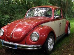 Louer une VOLKSWAGEN Coccinelle de 1971 (Photo 0)