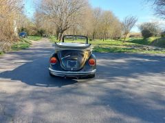 Louer une VOLKSWAGEN Coccinelle de de 1971 (Photo 3)