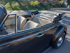 Louer une VOLKSWAGEN Coccinelle de de 1971 (Photo 4)
