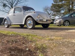 Louer une VOLKSWAGEN Coccinelle de de 1972 (Photo 2)