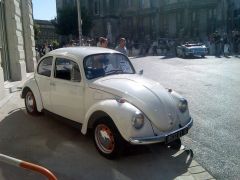 Louer une VOLKSWAGEN Coccinelle de de 1973 (Photo 1)