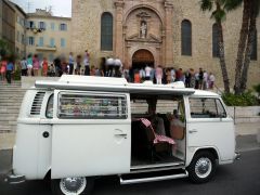 Louer une VOLKSWAGEN Combi Bay Window de de 1979 (Photo 5)