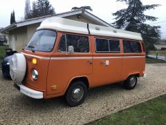 Louer une VOLKSWAGEN Combi Camper de de 1975 (Photo 1)