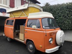 Louer une VOLKSWAGEN Combi Camper de de 1975 (Photo 2)