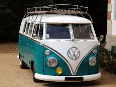 Louer une VOLKSWAGEN Combi Split  de 1964 (Photo 0)