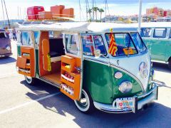 Louer une VOLKSWAGEN Combi Split Deluxe de de 1966 (Photo 3)