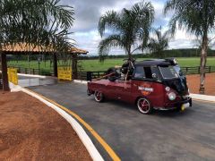 Louer une VOLKSWAGEN Combi Split T1 Pick Up de de 1974 (Photo 1)