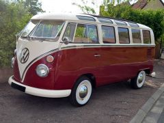 Louer une VOLKSWAGEN Combi Split de 1966 (Photo 1)