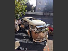 Louer une VOLKSWAGEN Combi Split de de 1971 (Photo 3)