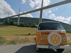 VOLKSWAGEN Combi T2 Devon (Photo 1)