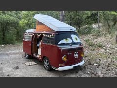 Louer une VOLKSWAGEN Combi T2 Westfalia  de de 1971 (Photo 2)