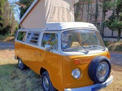 Louer une VOLKSWAGEN Combi T2 de de 1976 (Photo 1)