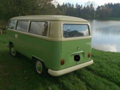 Louer une VOLKSWAGEN Combi T2A de de 1970 (Photo 2)