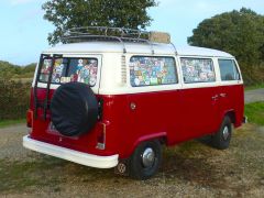 VOLKSWAGEN Combi T2b de 1975 en location pour mariage en Vend�e