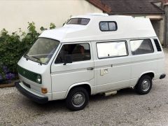 Louer une VOLKSWAGEN Combi T3 Camping Car de de 1981 (Photo 1)