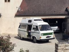 Louer une VOLKSWAGEN Combi T3 Camping Car de de 1981 (Photo 2)