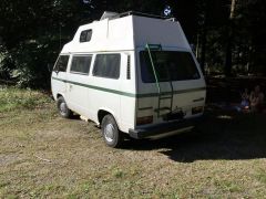 Louer une VOLKSWAGEN Combi T3 Camping Car de de 1981 (Photo 3)