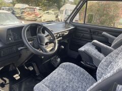 Louer une VOLKSWAGEN Combi T3 de de 1990 (Photo 2)