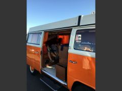 Louer une VOLKSWAGEN Combi Westfalia de de 1974 (Photo 4)