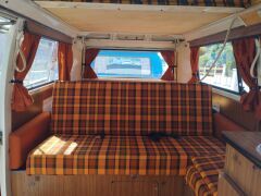 Louer une VOLKSWAGEN Combi Westfalia de de 1978 (Photo 4)