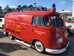 Louer une VOLKSWAGEN Combi de de 1966 (Photo 2)