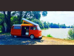 Louer une VOLKSWAGEN Combi de de 1973 (Photo 2)