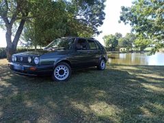 Louer une VOLKSWAGEN Golf 2 de de 1990 (Photo 2)