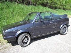 Louer une VOLKSWAGEN Golf  de de 1983 (Photo 1)