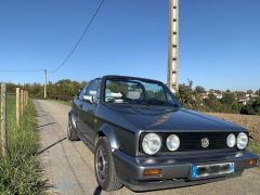 Louer une VOLKSWAGEN Golf  de 1992 (Photo 1)