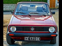 Louer une VOLKSWAGEN Golf Cabriolet de de 1984 (Photo 2)