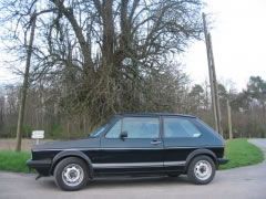 Louer une VOLKSWAGEN Golf GTI de 1980 (Photo 0)