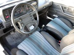 Louer une VOLKSWAGEN Golf GTI de de 1980 (Photo 5)