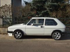 Louer une VOLKSWAGEN Golf GTI de de 1983 (Photo 2)