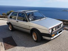 VOLKSWAGEN Golf GTI (Photo 1)