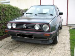 Louer une VOLKSWAGEN Golf de 1987 (Photo 1)